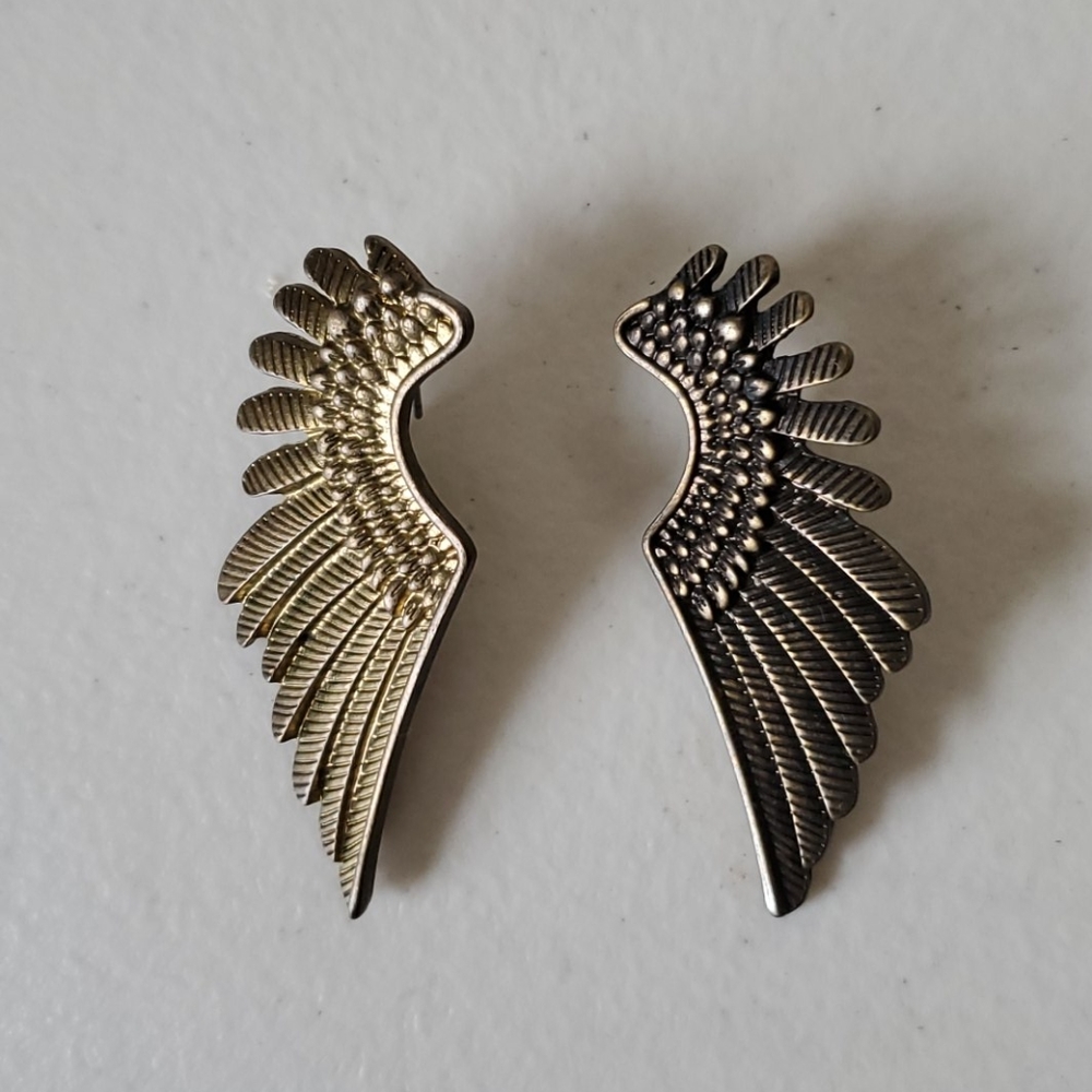 Gold Wing Earings